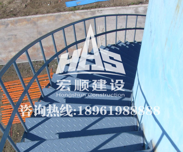 煙囪爬梯防腐